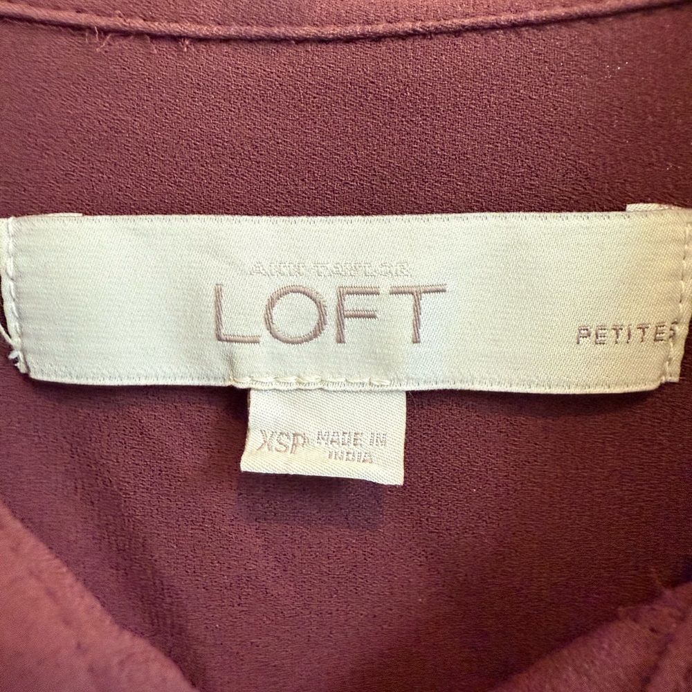 LOFT Women's Burgundy Button-Up Top - Picture 4 of 4